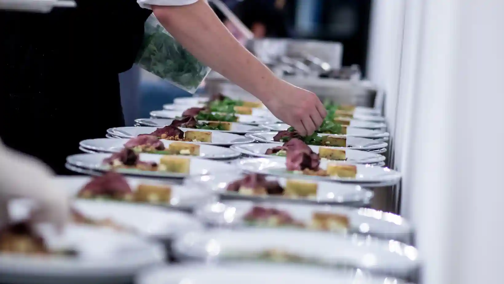 ELABORACIONES BÁSICAS DE COCINA